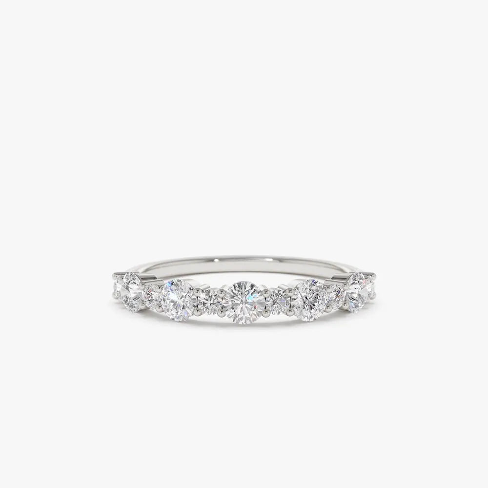 14k Gold 0.69 ctw Mixed Size Round Diamond Anniversary Ring
