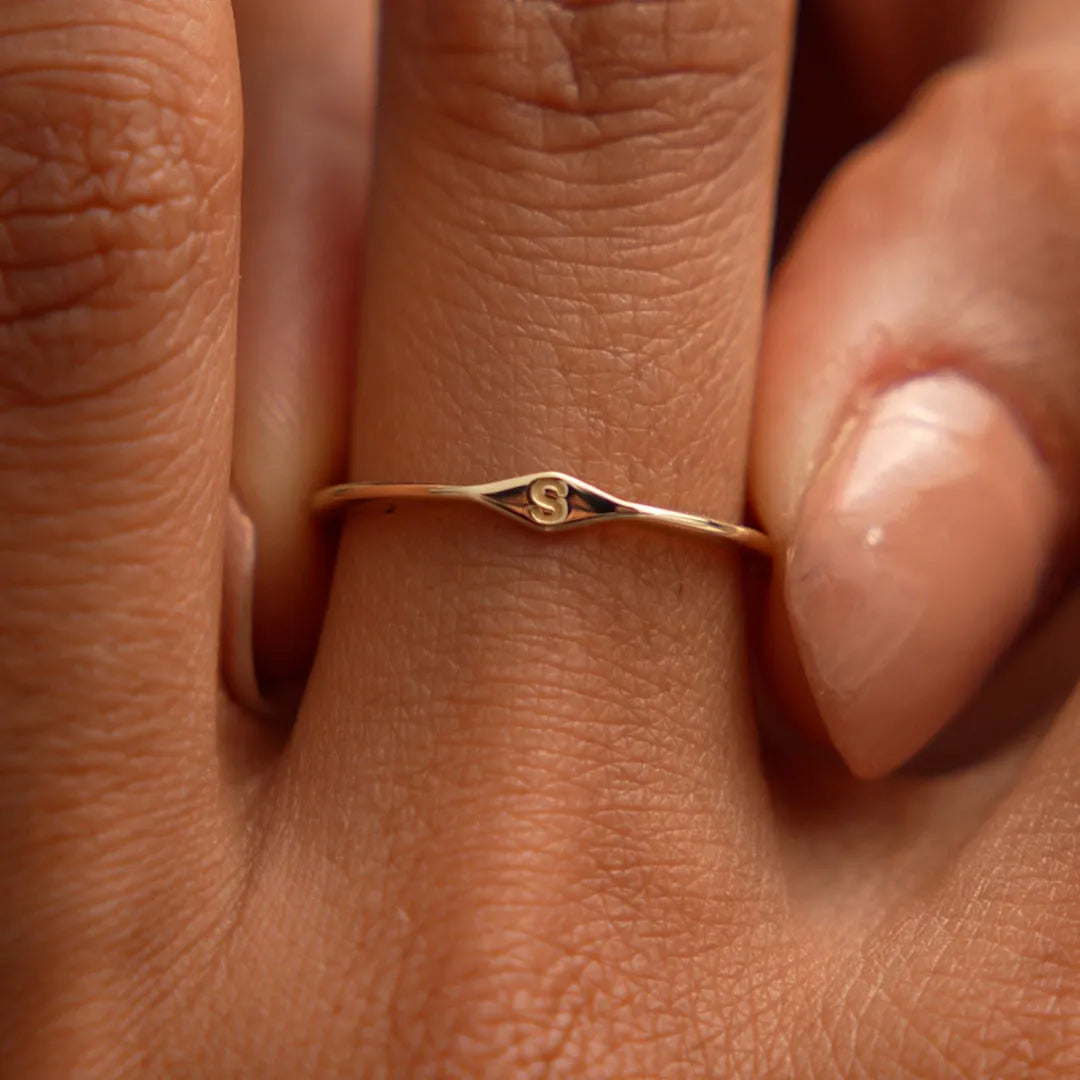 14k Gold Diamond Shape Initial Ring Graduated Band
