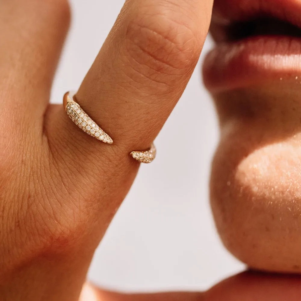 14k Gold Round Diamond 0.40ctw Micro-Pave Claw Ring