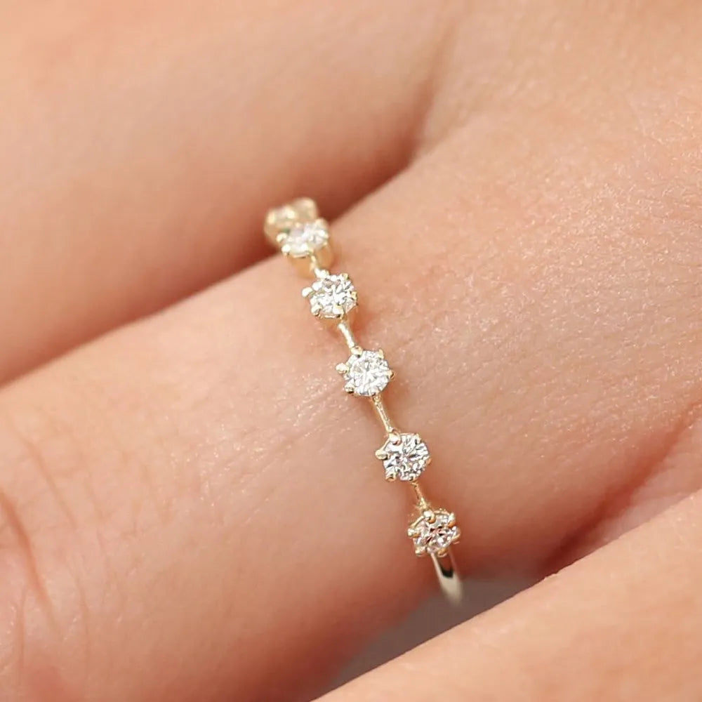14K Solid Gold 0.25 CTW Round Diamond 7 Stone Micro Prong Wedding Ring