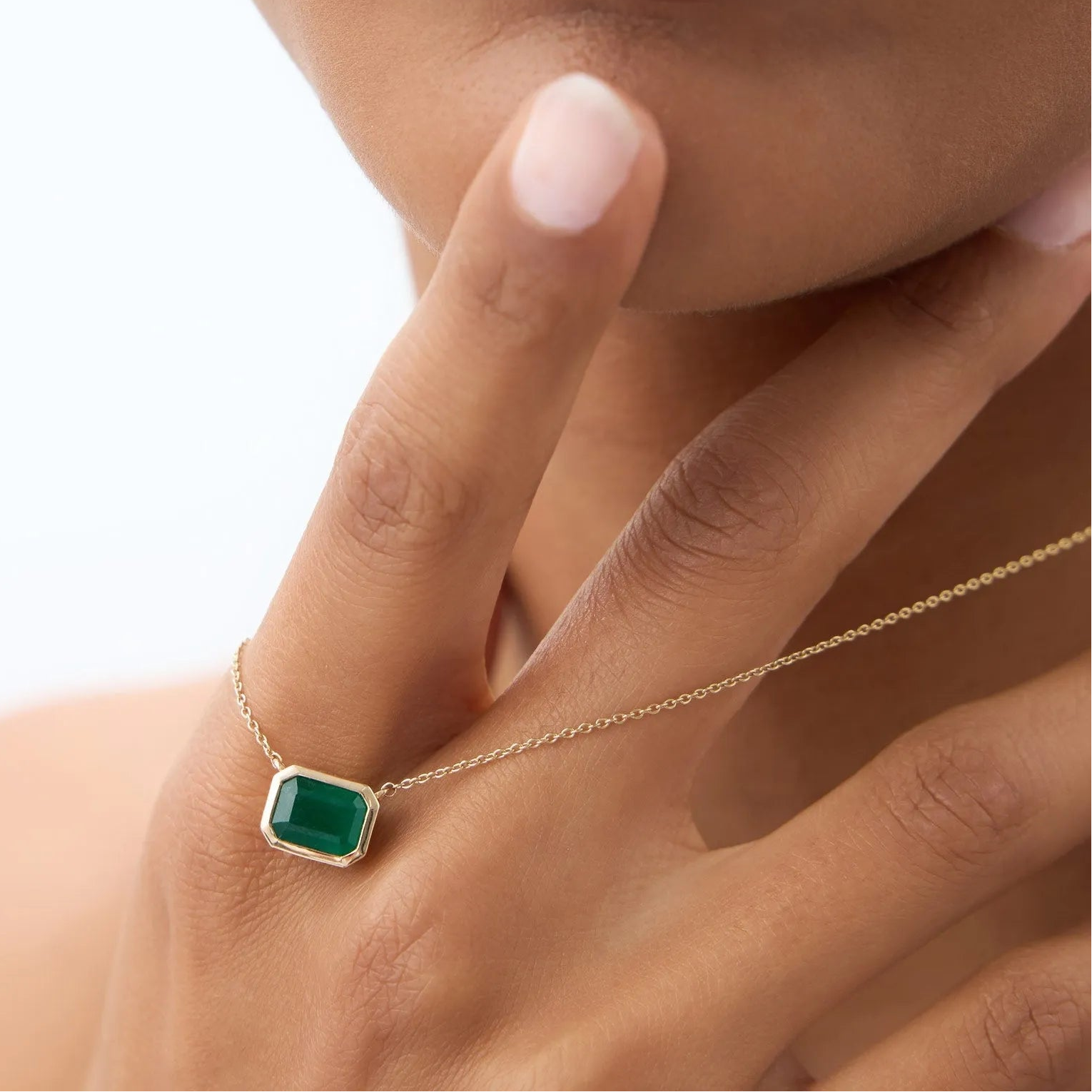 14k Solid Gold Octagon Cut Emerald 1.50 to 2.20 CTW Bezel Setting Necklace