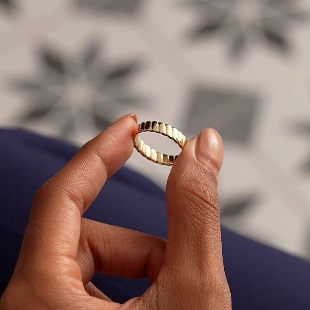 14k Solid Gold Twisted Bold Band Ring 4mm Width Minimalist Design