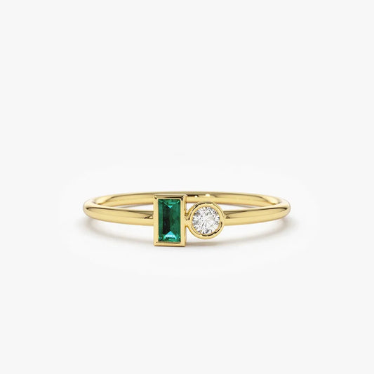 14K Solid Gold Baguette Emerald and Round Diamond Bezel Set Stackable Ring 0.13 CTW