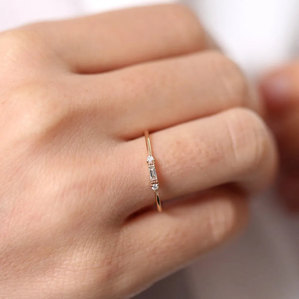 14k Solid Gold Baguette and Round Diamond 0.09ctw Horizontal Channel Set Ring