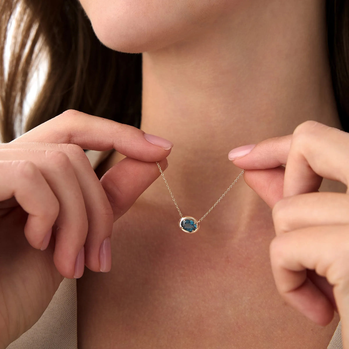 14k Solid Gold London Blue Topaz Oval Necklace 0.85 Carat Prong Setting