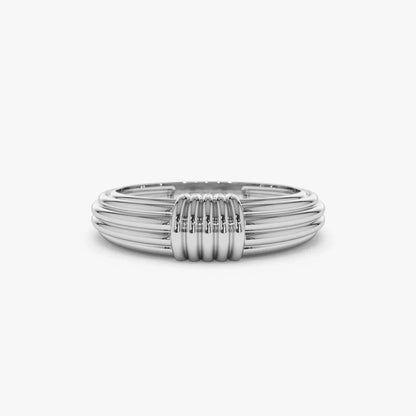 14k Ribbed Dome Graduating Gold Ring