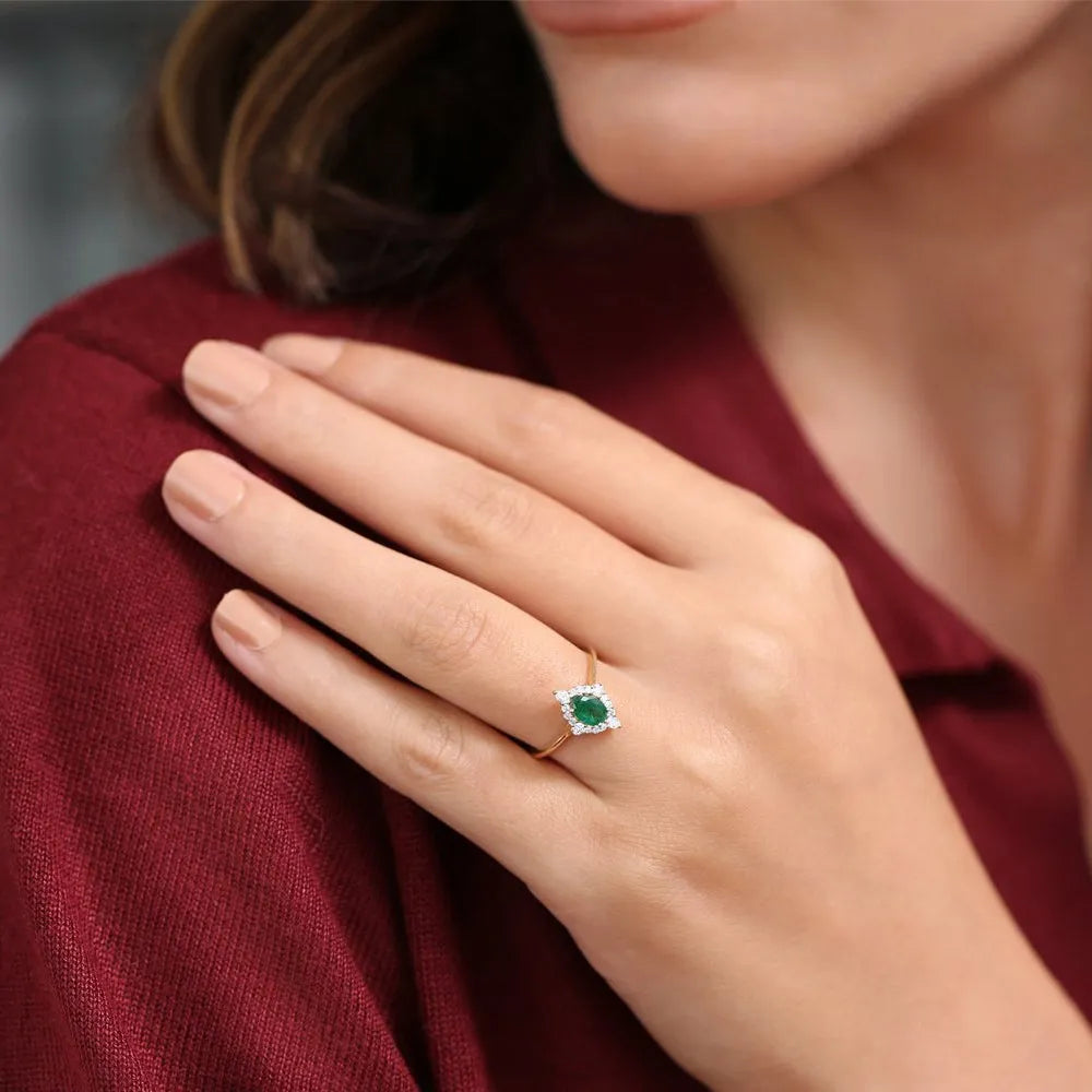14K Solid Gold Oval Emerald and Pear Round Diamond Ballerina Ring 0.88 CTW
