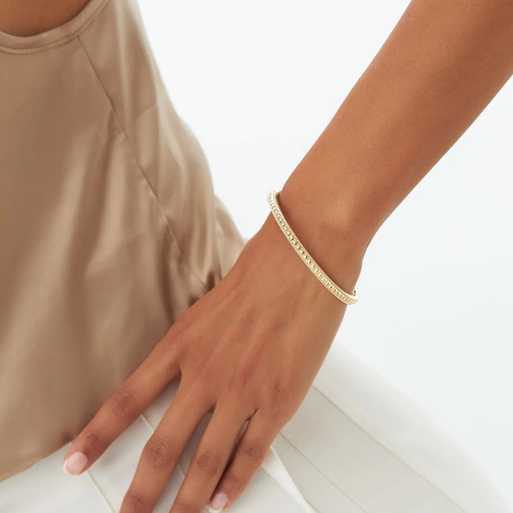 14K Solid Gold Wide Pyramid Design Bangle Bracelet