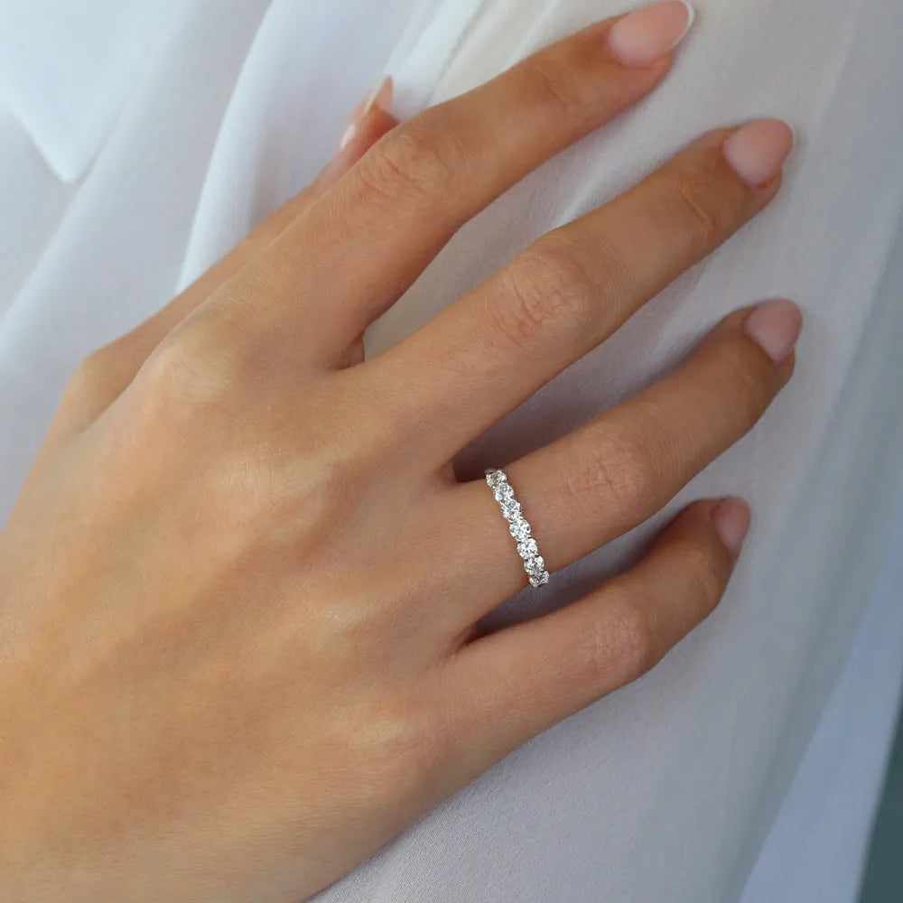 14K Solid Gold 0.70 ctw Round Diamond 7 Stone Basket Setting Ring