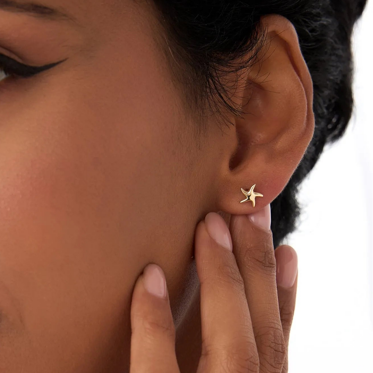 14k Solid Gold Starfish Stud Earrings Minimalist Nautical Ocean Jewelry