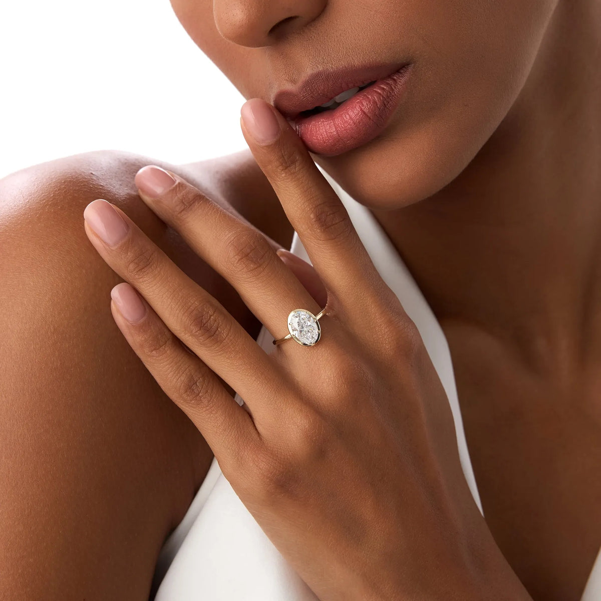 14k Gold 2.00 Carat Oval Lab Grown Diamond Claw Prong Engagement Ring IGI Certified