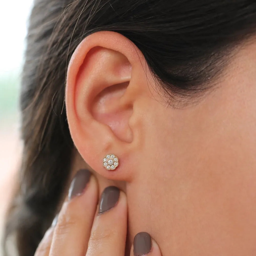 14k Gold Diamond Round Cut Floral Star Stud Earrings 0.30 ctw
