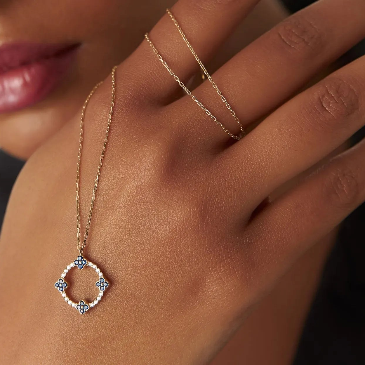 14k Solid Gold Sapphire and Diamond Round Clover Necklace 0.33 Carat