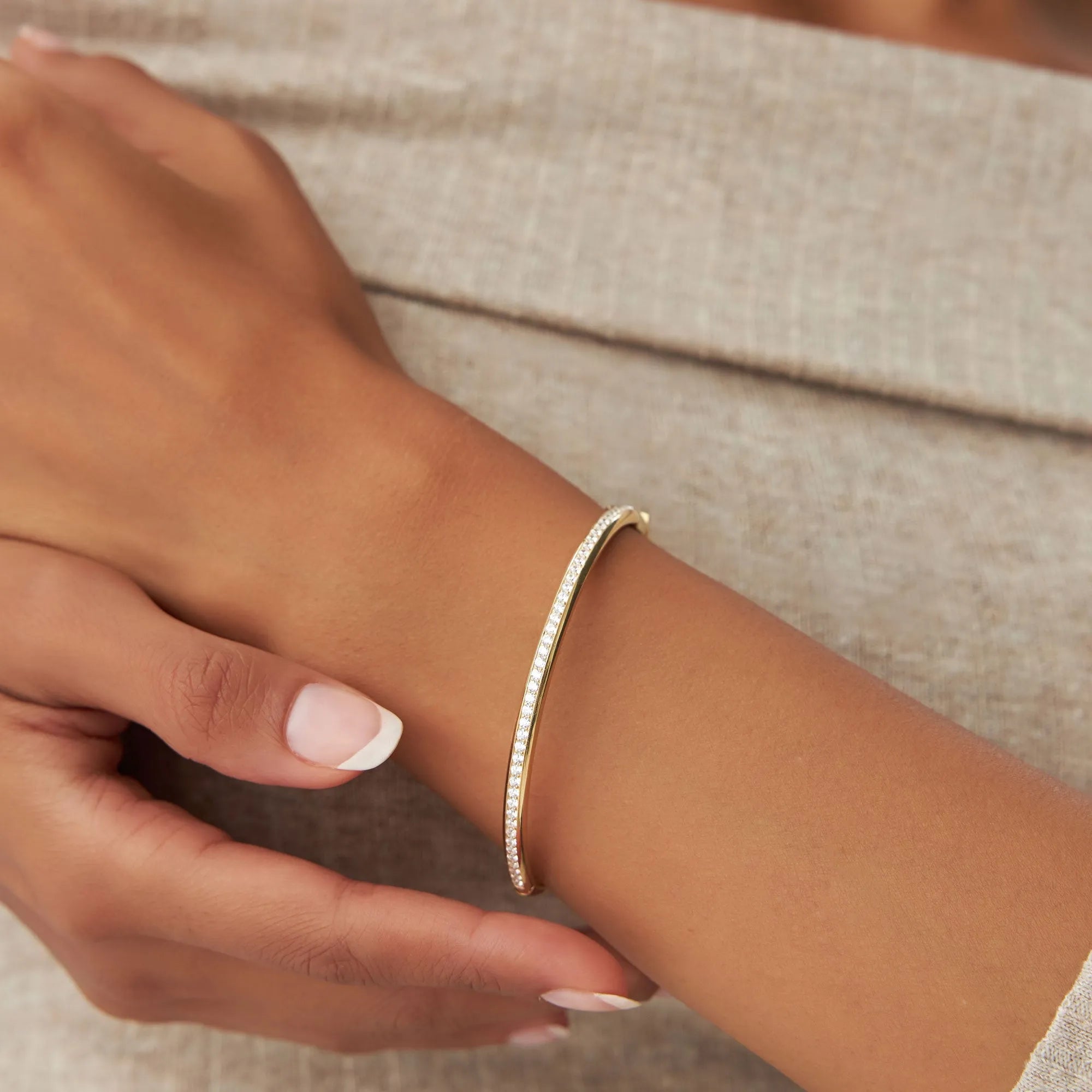 14K Solid Gold 1.00 CTW Round Diamond Dome Bangle