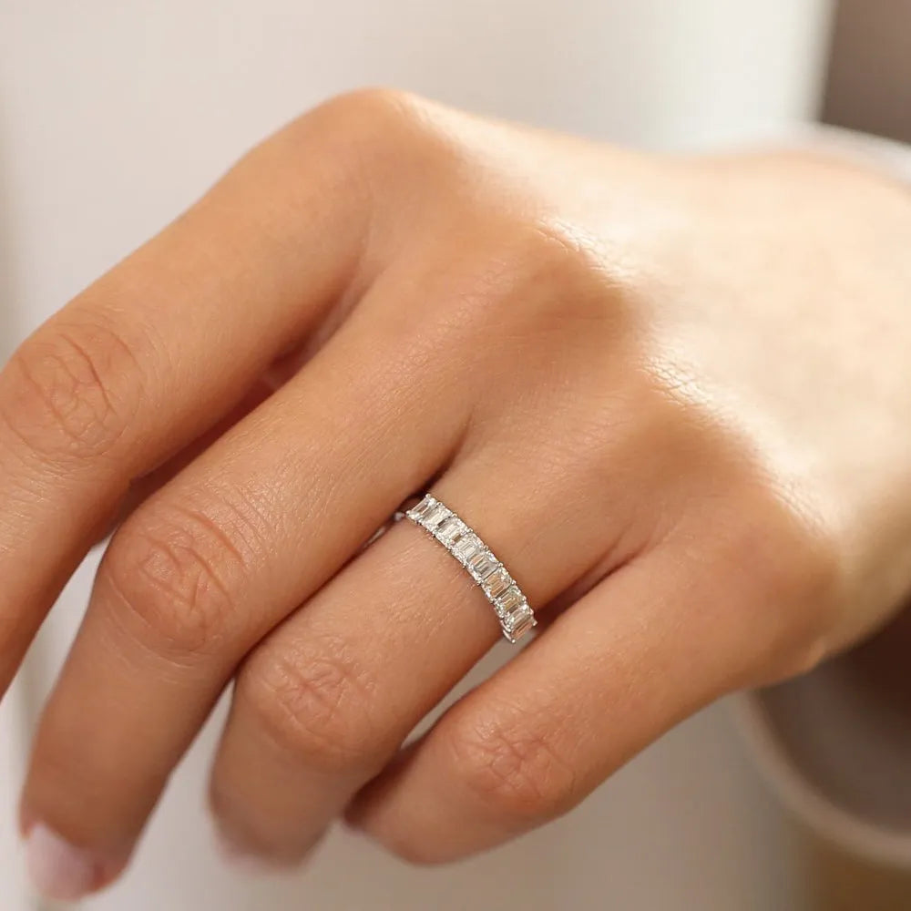 14k Gold 1.01 CTW Emerald Cut Diamond Prong Set Wedding Band