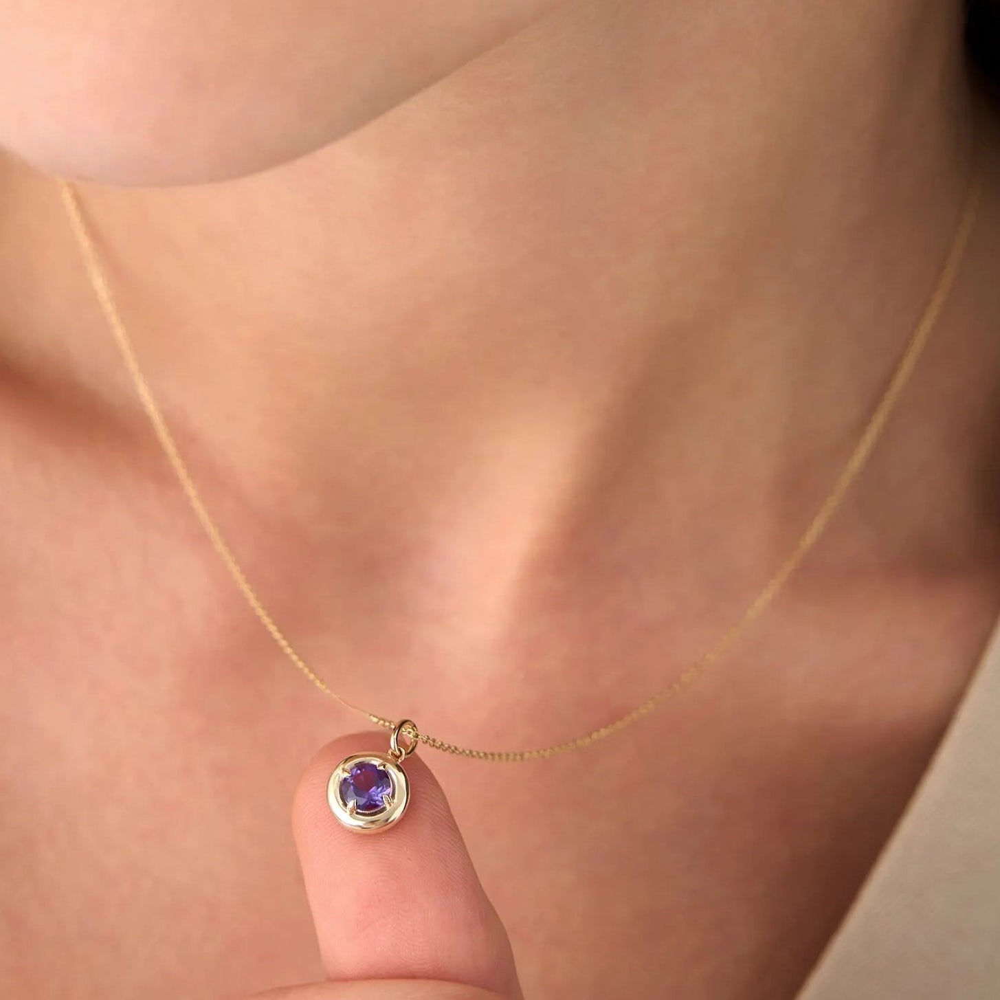 14k Solid Gold Round Amethyst Charm Necklace 0.50 Carat Prong Setting