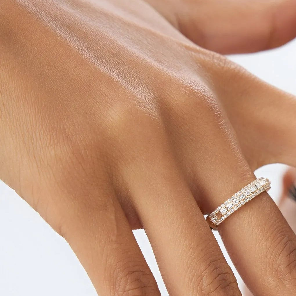 14K Solid Gold Baguette and Round Diamond 0.40 Carat Wedding Ring