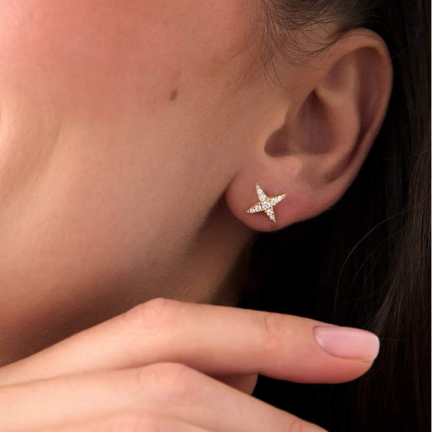 14k Gold Diamond Round Cut Cluster Star Stud Earrings 0.30 ctw