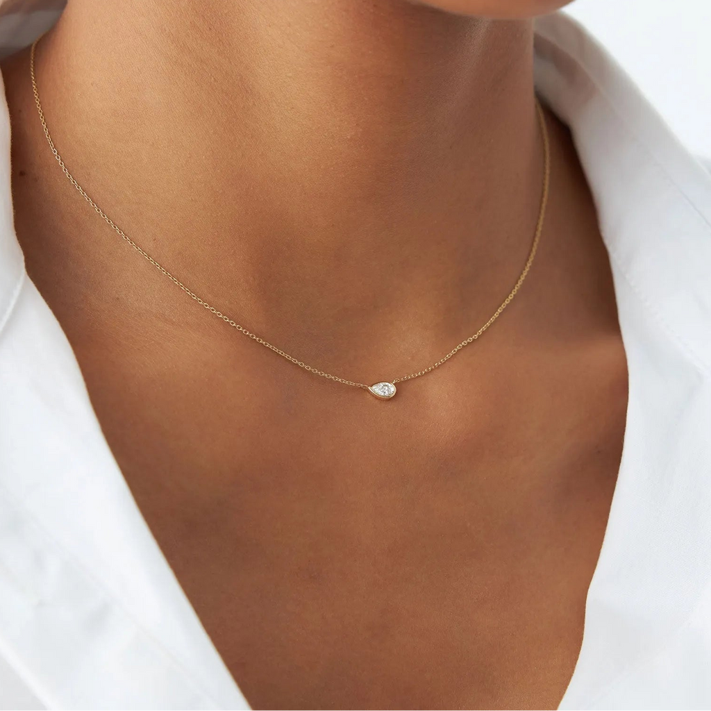 14K Solid Gold Pear Shape Diamond Horizontal Solitaire Necklace Bezel Set 0.23ctw