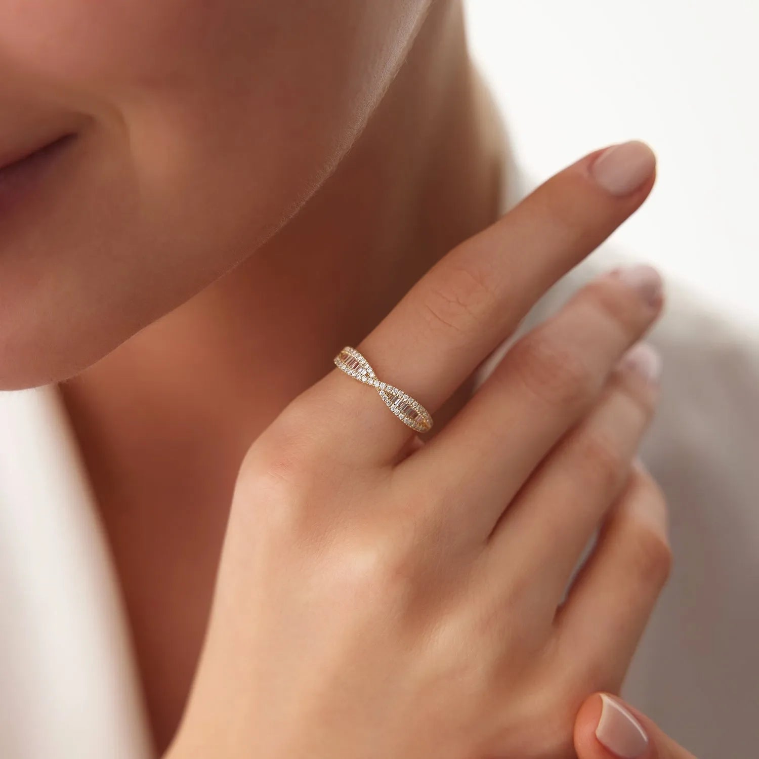 14k Gold Baguette and Round Diamond 0.40 Carat Nesting Wedding Band Ring
