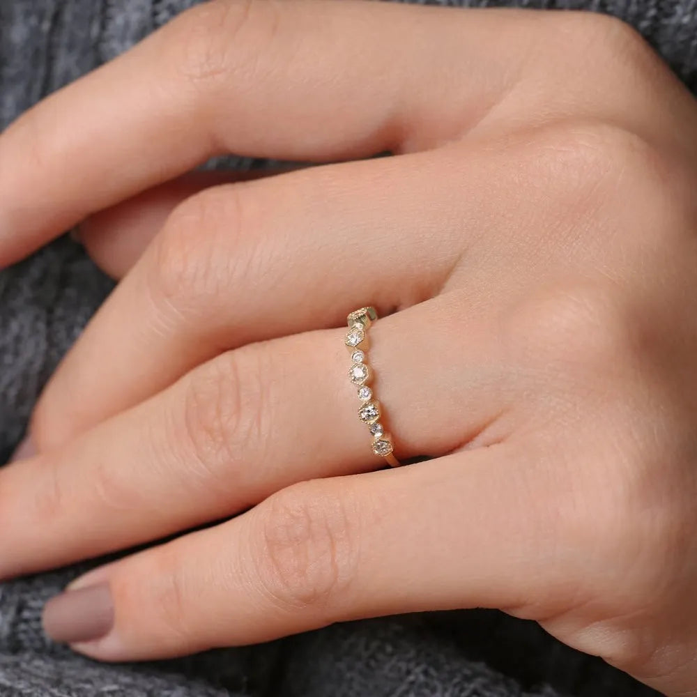14K Gold Round Cut Diamond 0.25 Ctw Band Ring