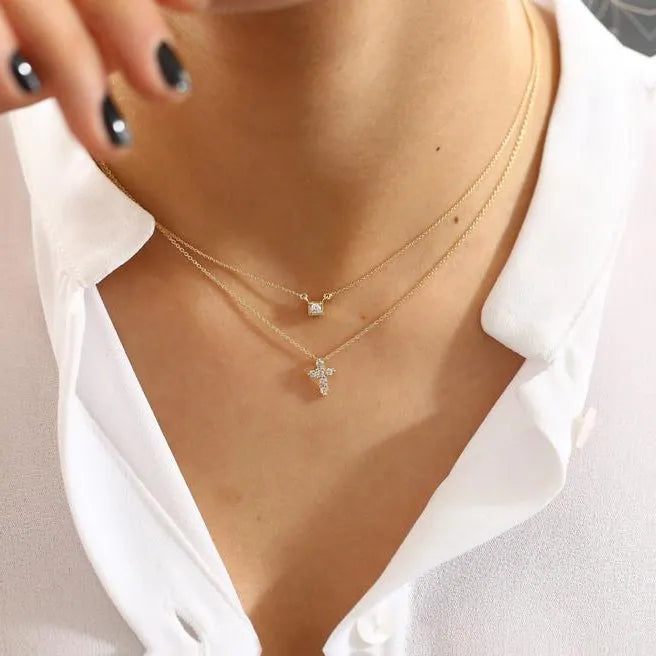 14K Solid Gold Lab Grown Diamond Round Cross Necklace 0.21cttw