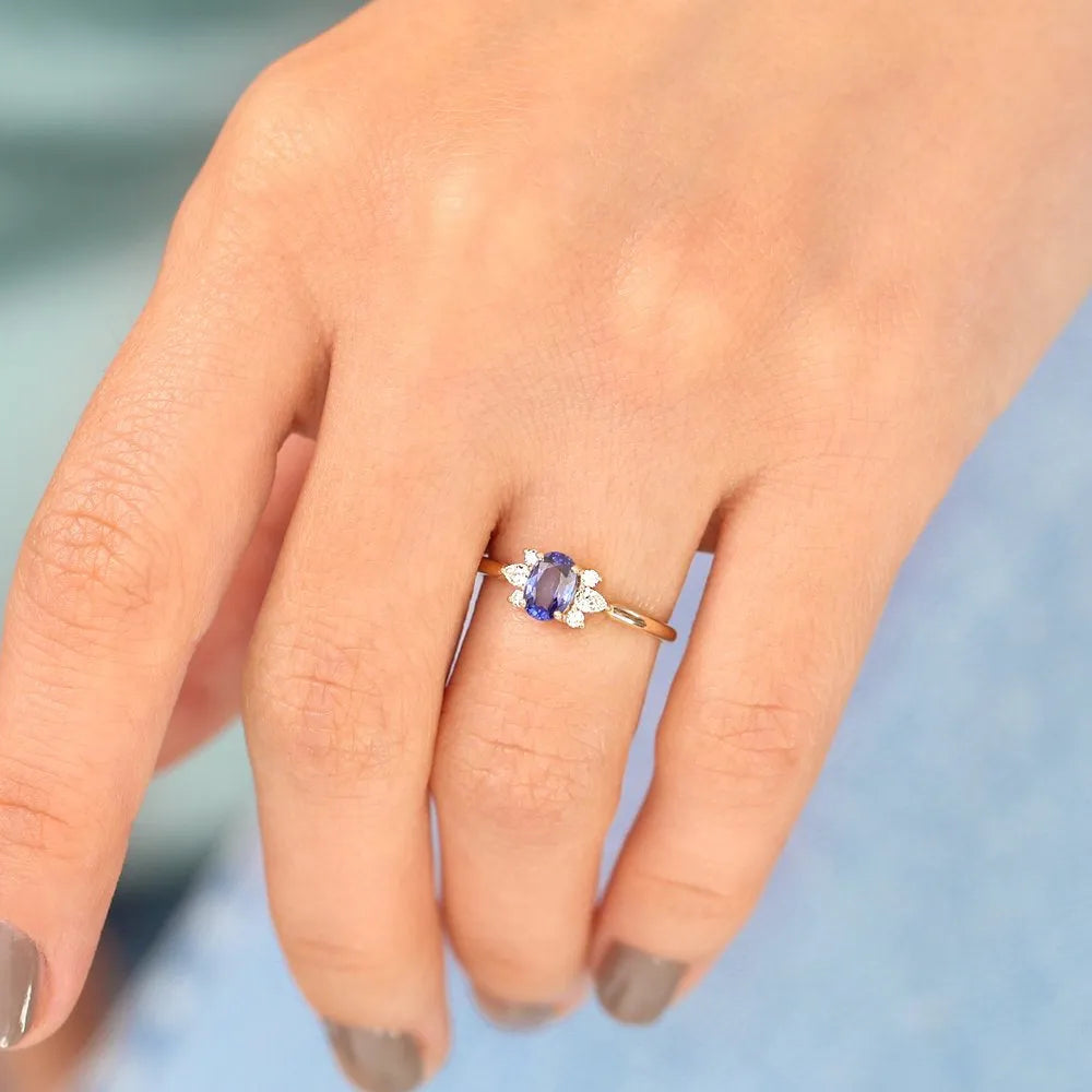14k Gold Sapphire and Diamond Oval Pear and Round Cut Ring 1.00 ctw