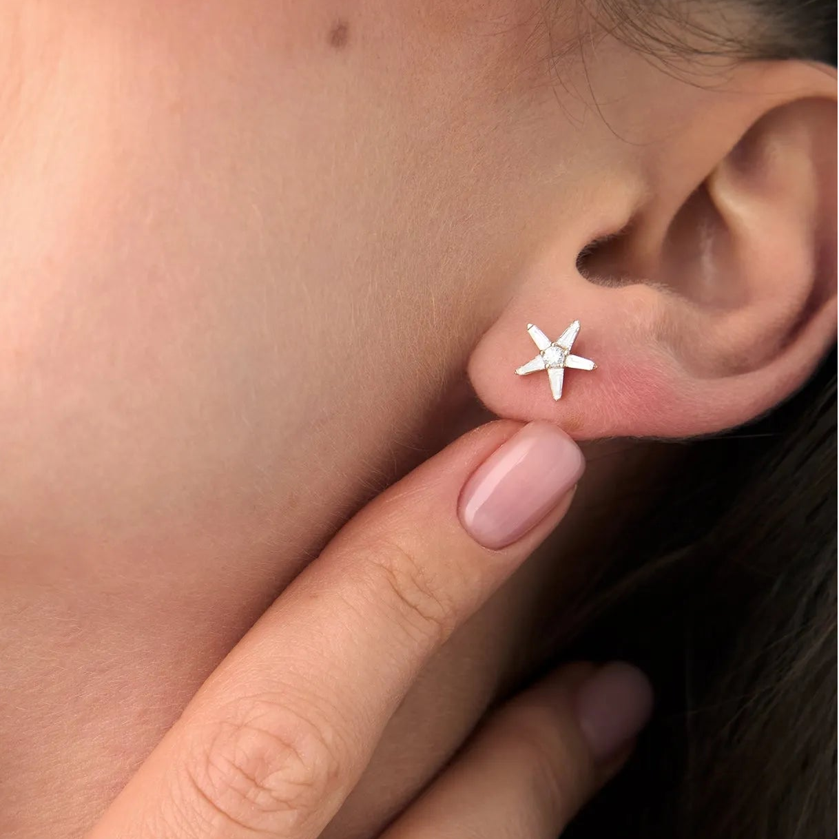 14k Gold Diamond Baguette and Round Cut Star Stud Earrings 0.45 ctw