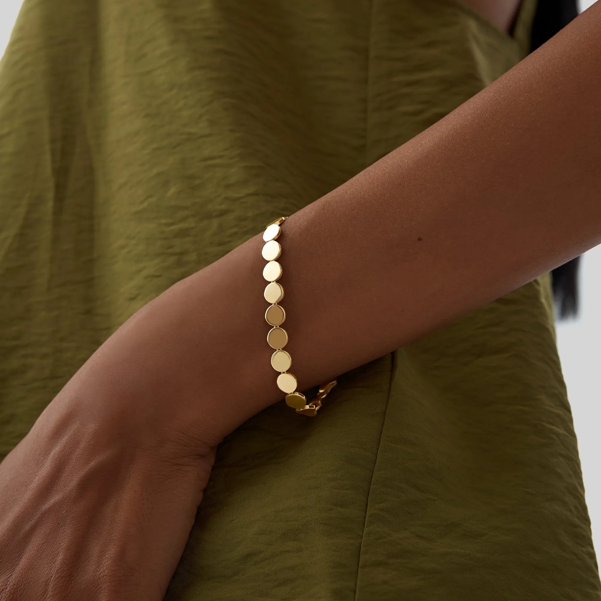 14K Gold 6.5mm Wide Round Link Chain Bracelet