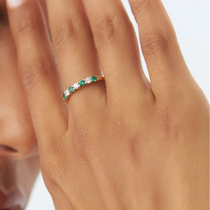 14K Solid Gold Round Emerald and Diamond 7 Stone Basket Setting Wedding Ring 0.40 CTW