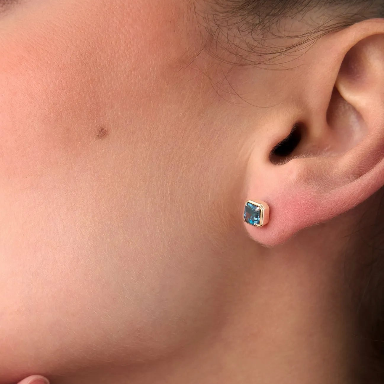 14K Solid Gold Asscher Cut London Blue Topaz Stud Earrings 1.60ctw
