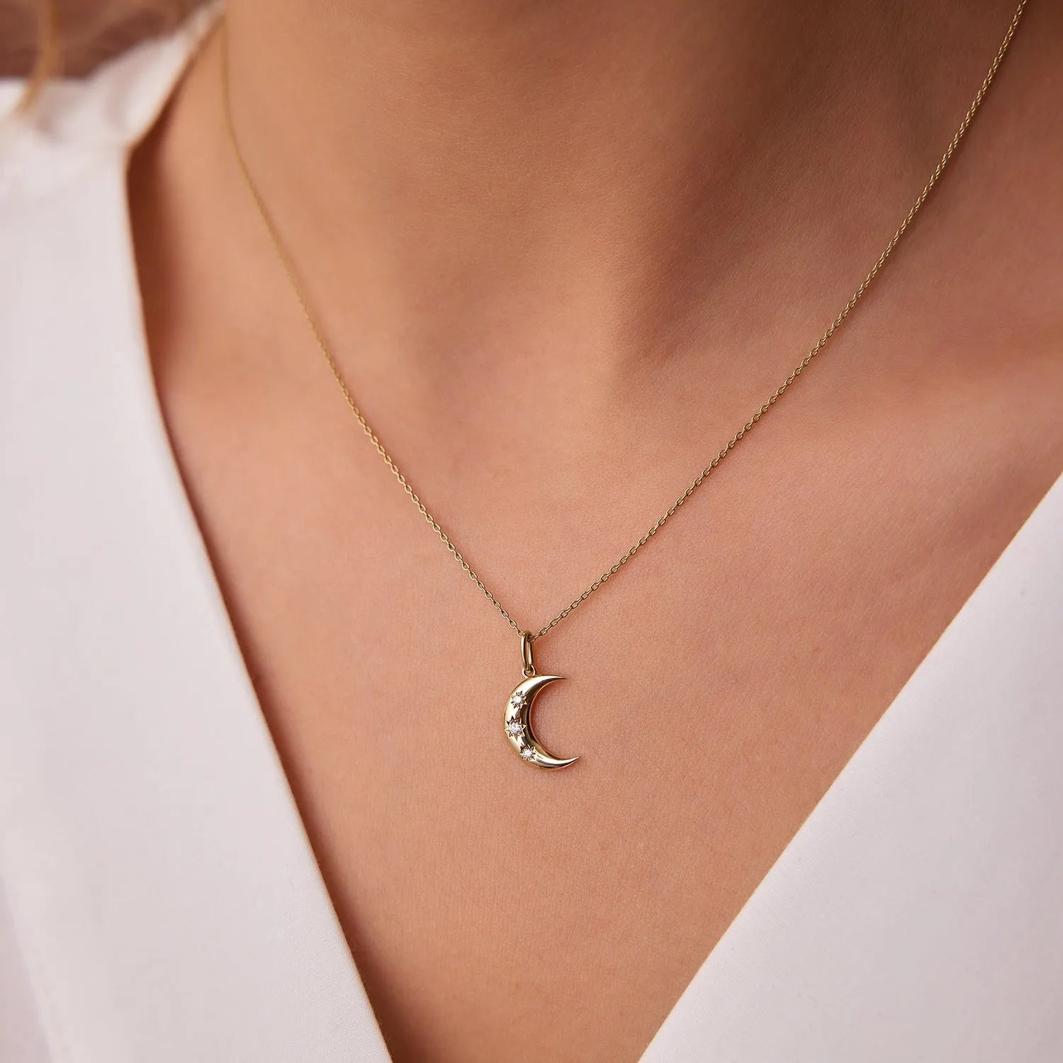 14K Solid Gold Round Diamond Crescent Pendant Necklace Star Setting 0.05ctw