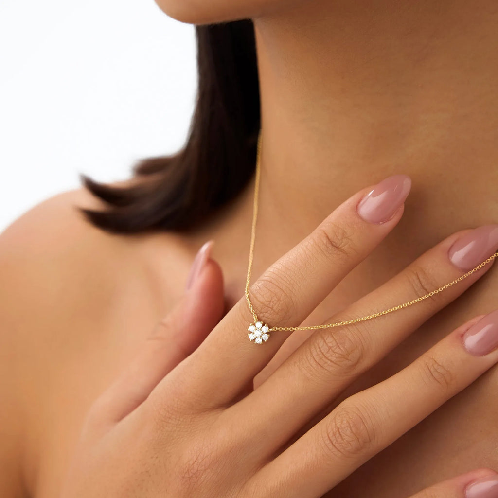 14K Solid Gold 0.23 CTW Round Diamond Cluster Flower Necklace