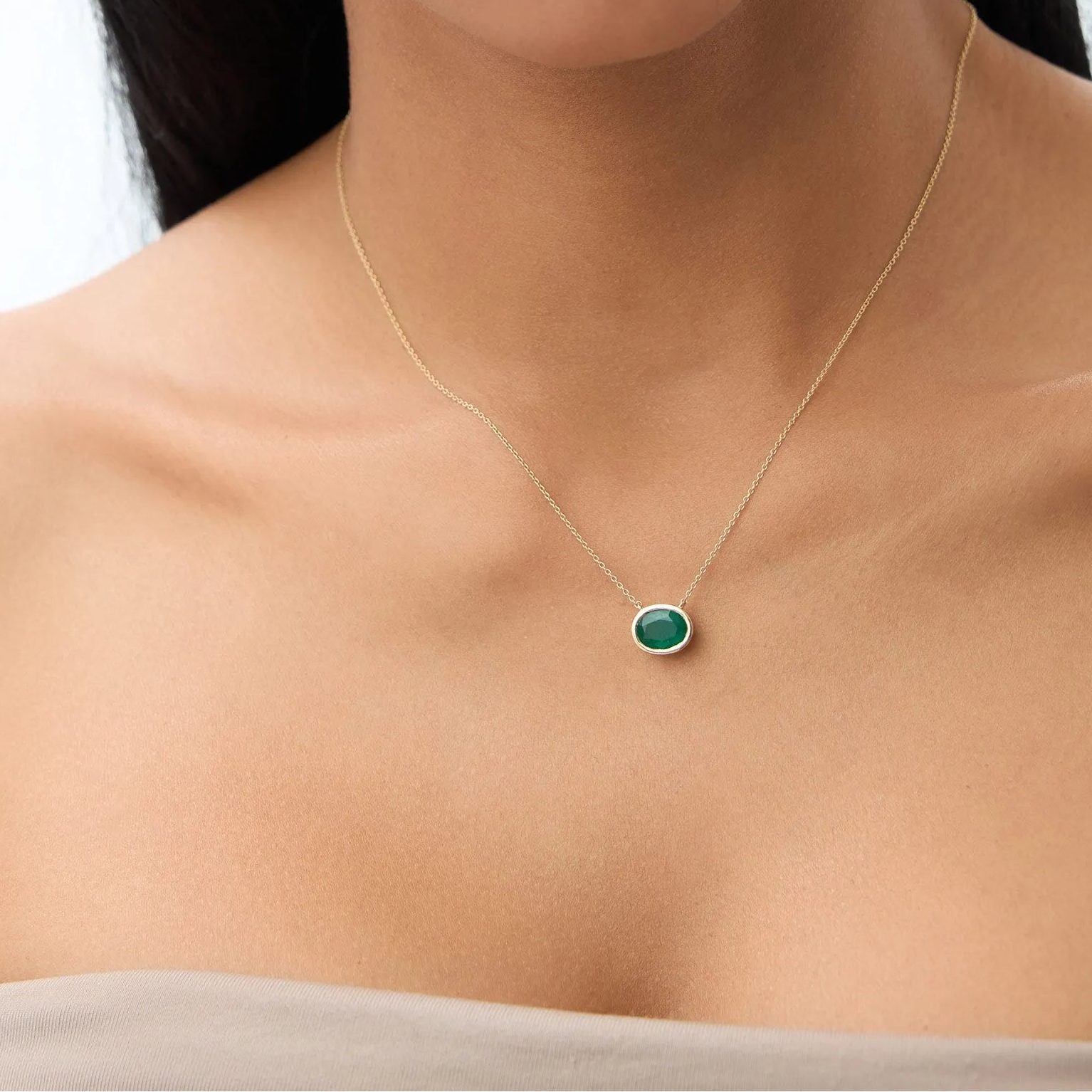 14k Solid Gold Oval and Octagon Cut Emerald 1.55 to 2.20 CTW Bezel Setting Necklace