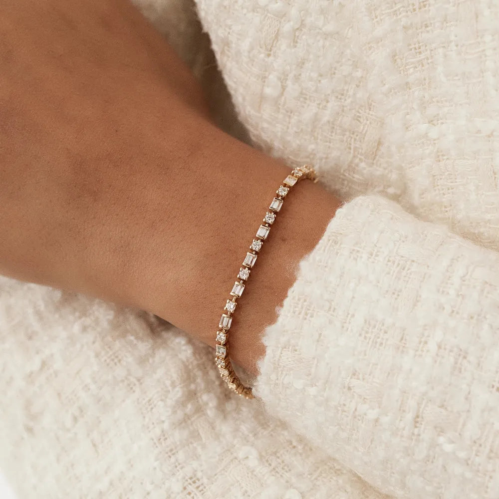 14K Solid Gold 2.40 CTW Baguette and Round Diamond Tennis Bracelet