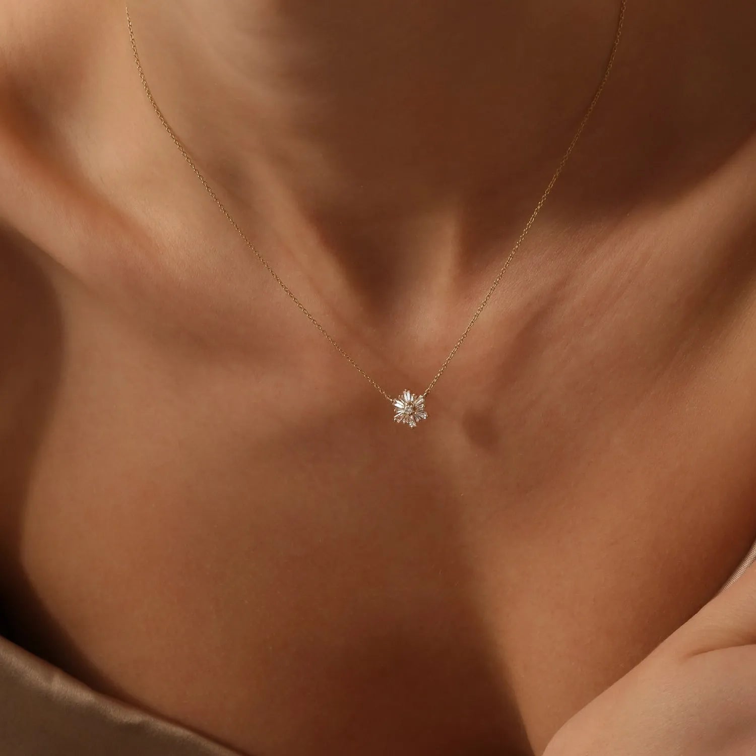 14K Solid Gold Round and Tapered Baguette Diamond Necklace Prong Setting 0.36ctw