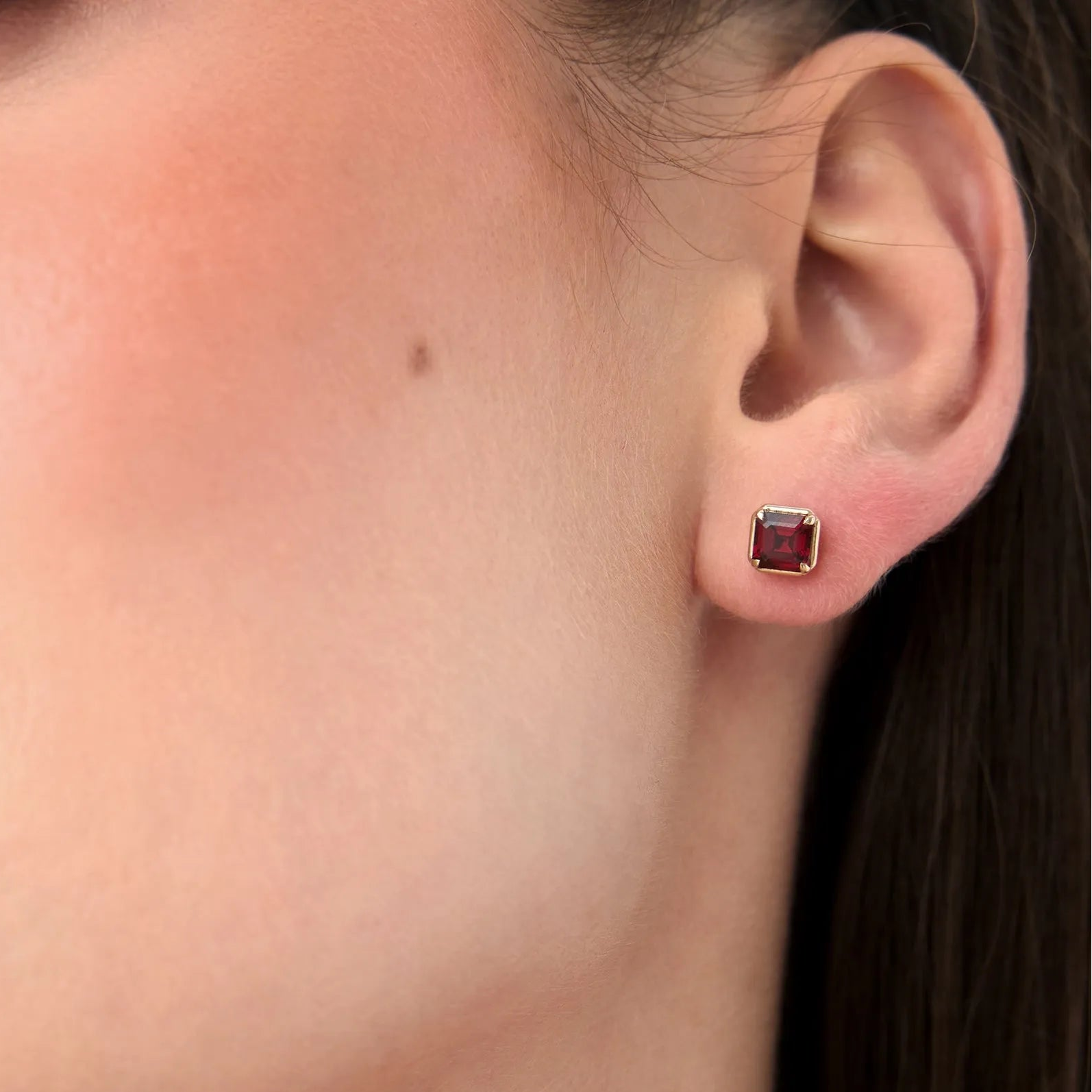 14K Solid Gold Asscher Cut Garnet Stud Earrings 1.70ctw