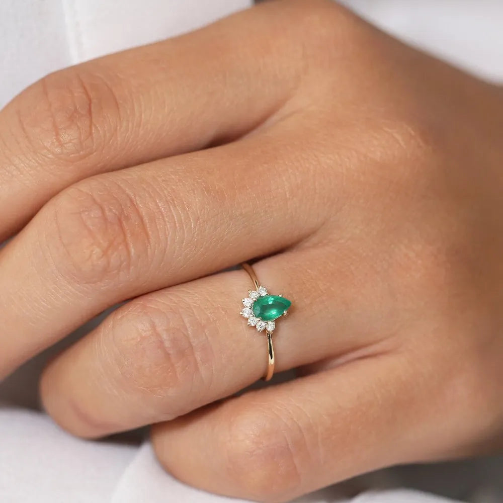 14K Solid Gold Pear Shape Emerald and Round Diamond Half Halo Engagement Ring 0.43 CTW