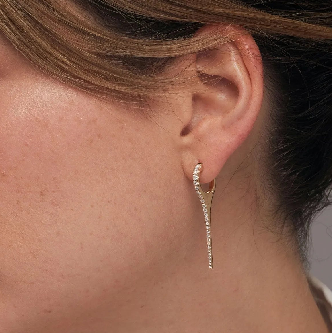 14k Gold Diamond Round Cut Medium Dagger Drop Hoop Earrings 0.79 ctw