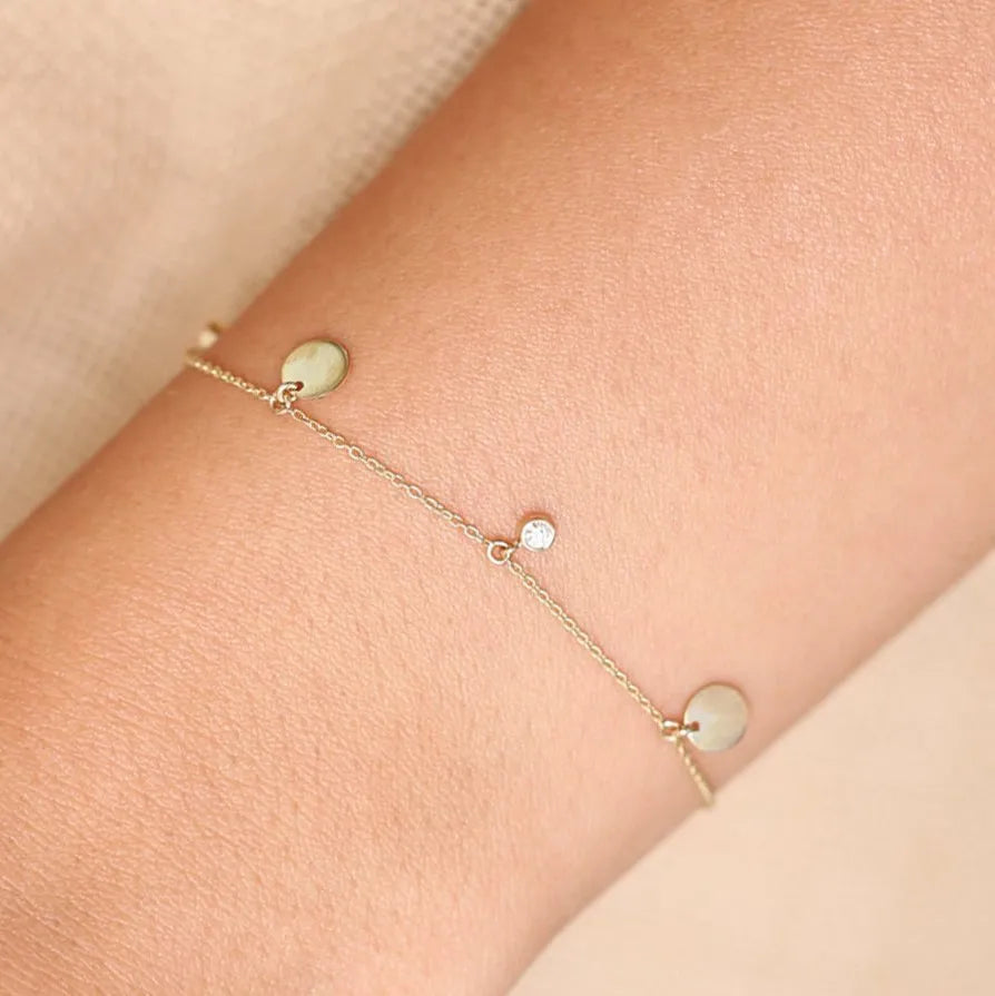14K Solid Gold 0.08 CTW Round Diamond Bezel Set Dangling Disc Bracelet