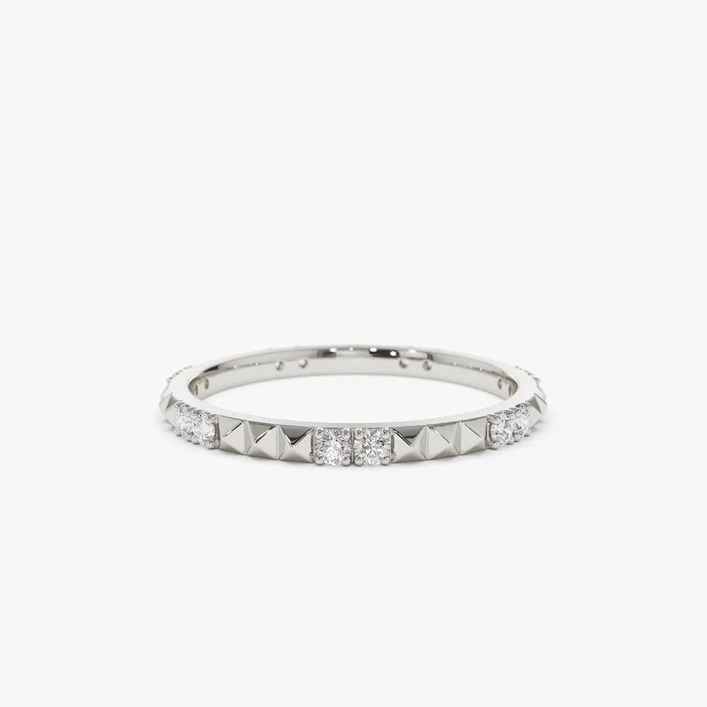 14K Gold Round Diamond Pyramid Eternity Ring 0.20ctw