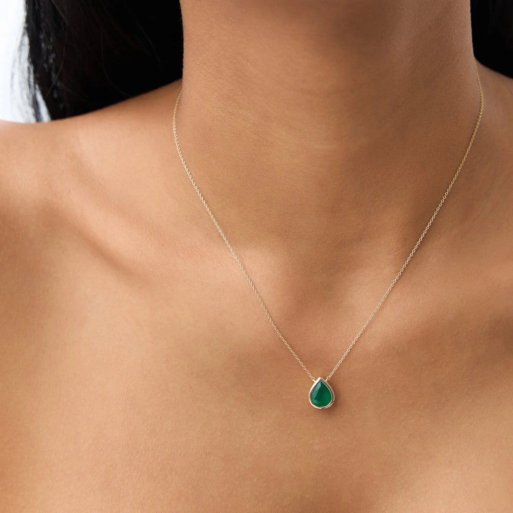 14k Solid Gold Pear Shape Emerald 1.50 to 2.50 CTW Bezel Setting Necklace