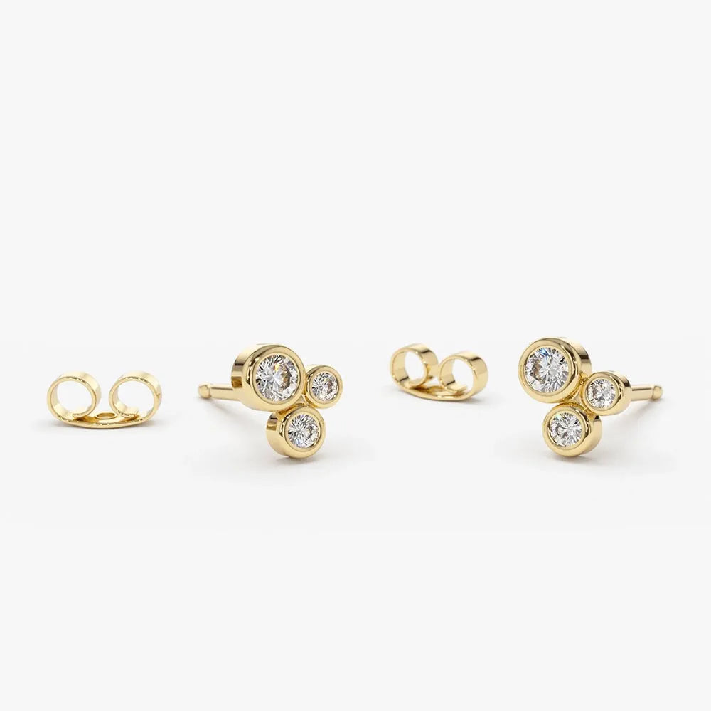 14k Gold Diamond Round Cut Graduated Stud Earrings 0.26 ctw