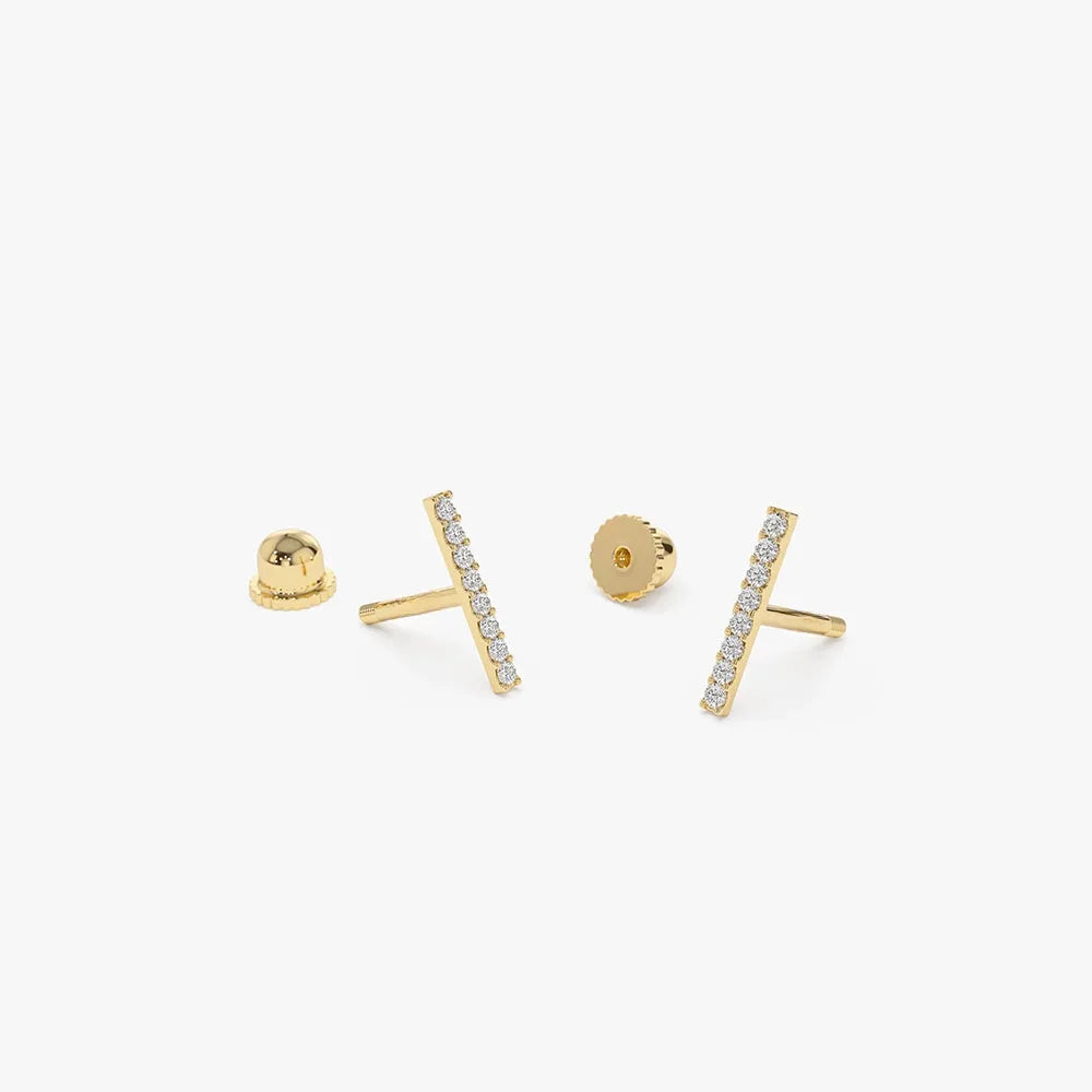 14k Gold Diamond Round Cut Bar Helix Piercing Single Earring 0.07 ctw