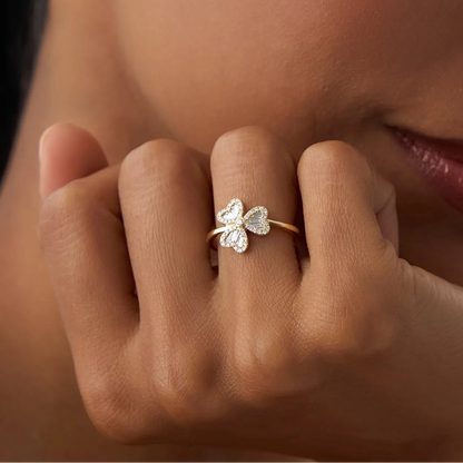 14K Solid Gold Baguette and Round Diamond 0.42 Carat Flower Clover Ring