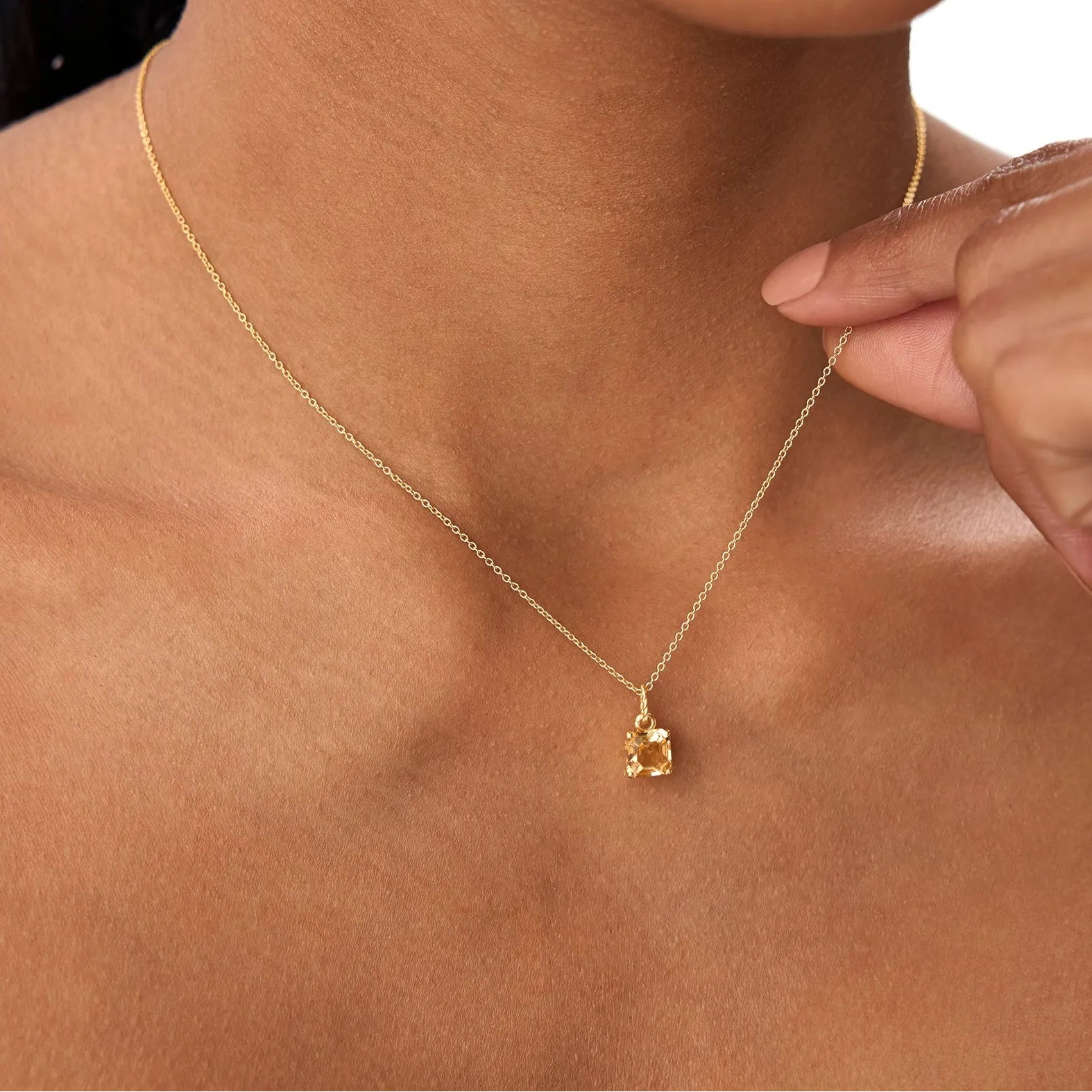 14k Solid Gold Citrine Cushion Cut Solitaire Necklace 0.80 Carat