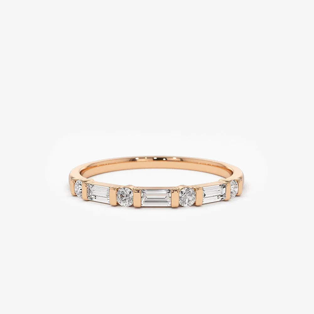 14K Solid Gold Diamond Baguette and Round Alternating Wedding Ring 0.27 CTW