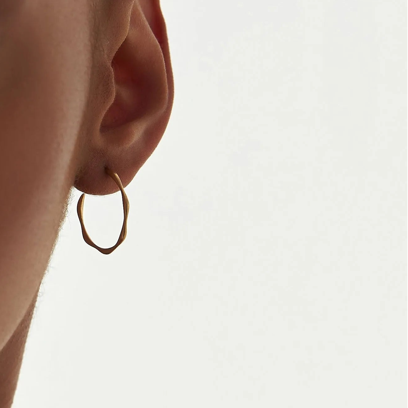 14k Solid Gold Large Wave Hoop Earrings 20.2mm Width 19.2mm Inner Diameter