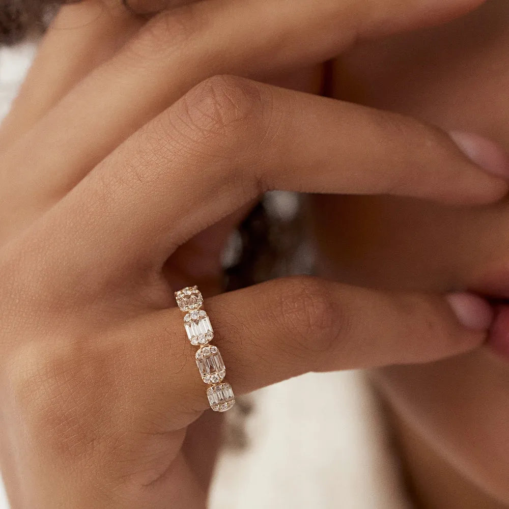 14K Solid Gold Baguette and Round Diamond 0.75 Carat Ring