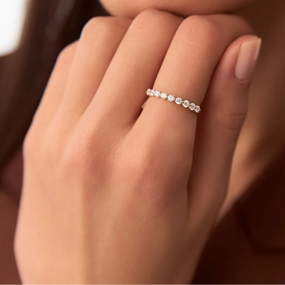 14K Solid Gold Round Diamond 0.30 Carat Single Shared Prong Wedding Ring